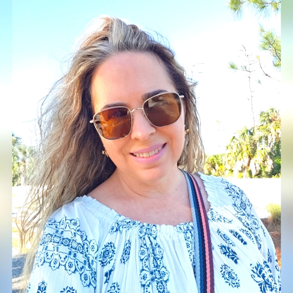 Meet your Posher, Jeannie